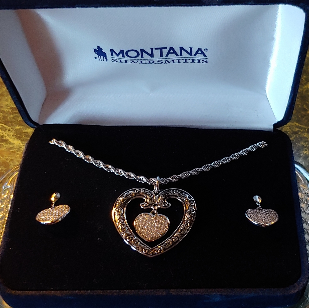 Montana silver heart pendent earring set.